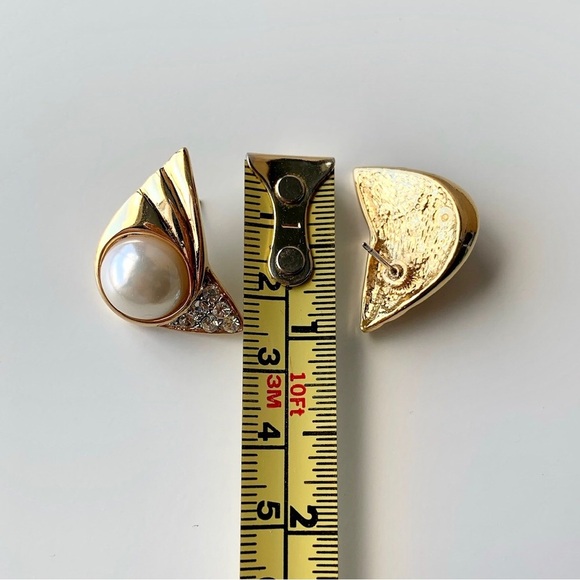 Pearl and sparkle gold tone earrings - Picture 4 of 5